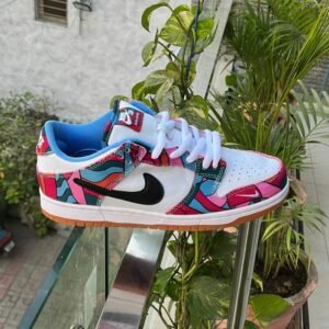 NIKE SB Dunk Parra Sneakers