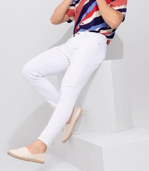 CK Men's Surplus White Chinos
