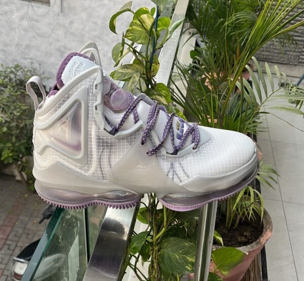 NIKE Lebron 19 Series Sneakers