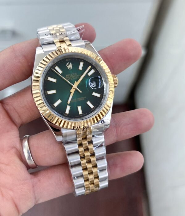 ROLEX Oyster Perpetual 2022 Watch