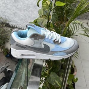 NIKE AirMax Futura Sneakers 