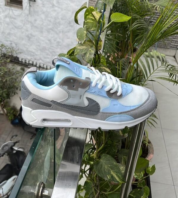 NIKE AirMax Futura Sneakers 