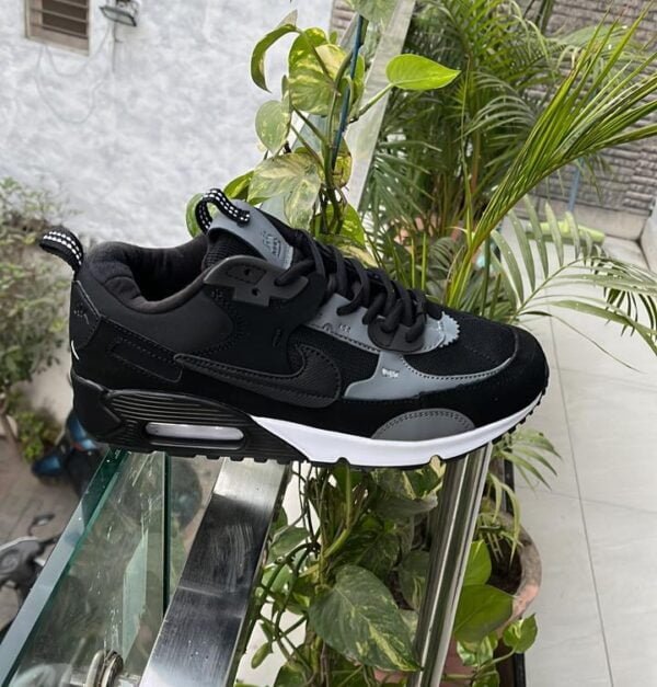 NIKE AirMax Futura Sneakers 