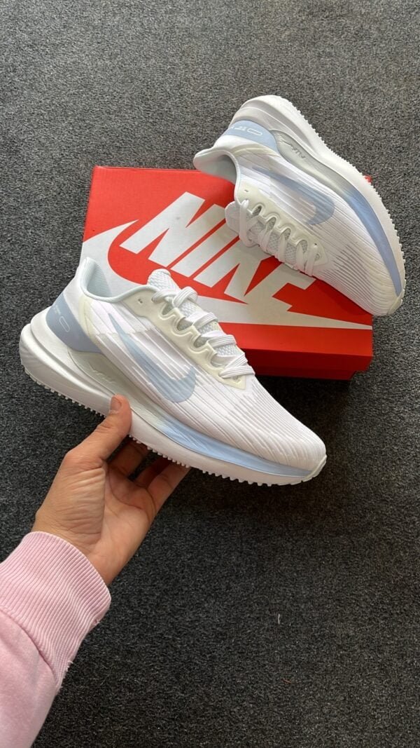 Zoom Winflo 9 Latest Shoes 