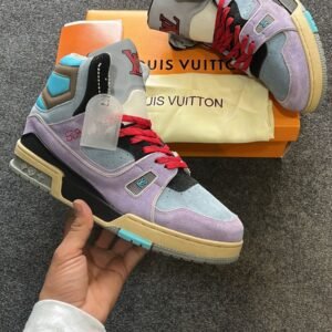 LOUIS VUITTON Trainer High Sneakers