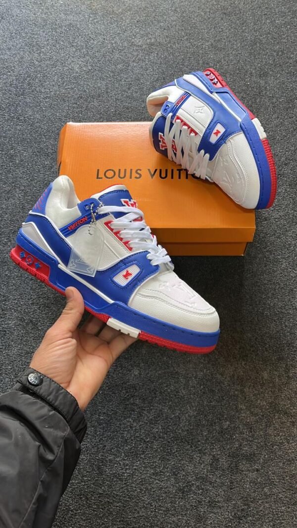 LOUIS VUITTON Trainer Low Sneakers