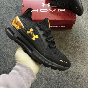 UNDER ARMOUR Hovr Phantom Sneakers 