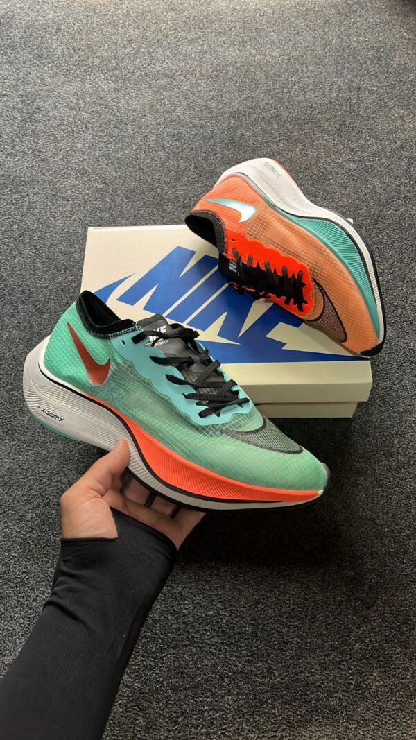 NIKE Zoom Vapour Fly Next Shoes