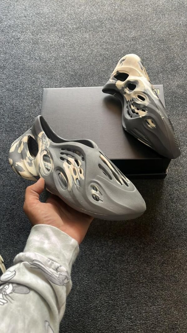 ADIDAS Foam Runner Shoes 