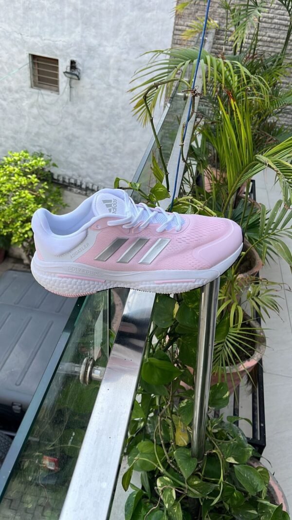 Women's Solarglide 2023 Sneakers