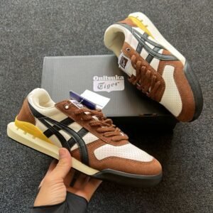 Onitsuka Tiger Ultimate 82 Sneakers 