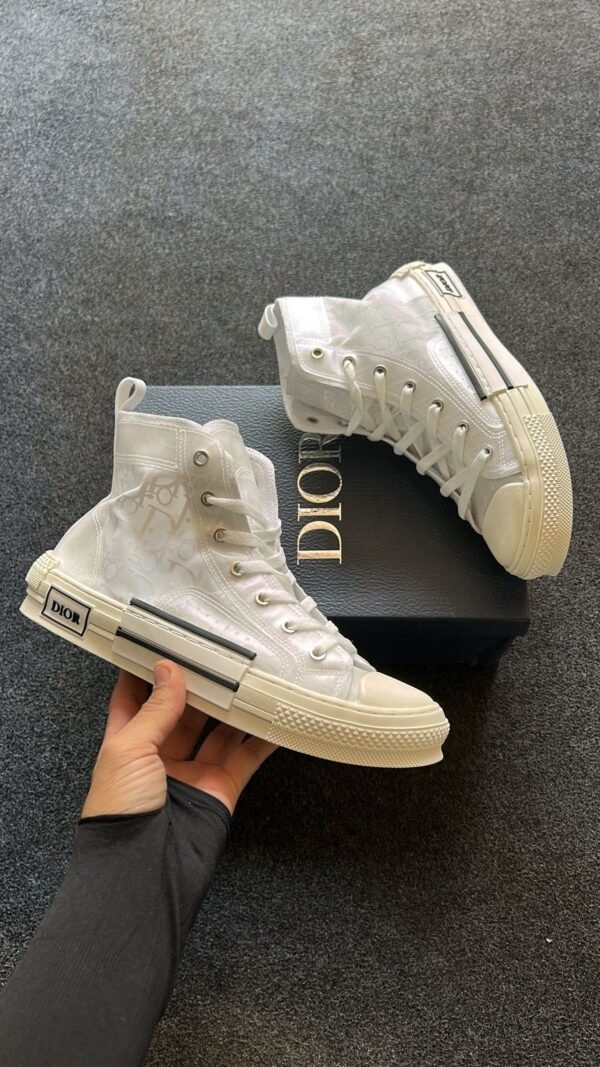 DIOR B23 High Oblique Sneakers 