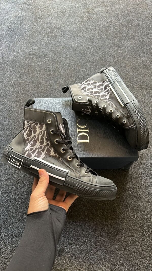 DIOR B23 High Oblique Sneakers 