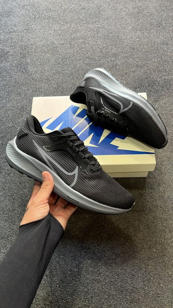 Zoom Pegasus 40 Sneakers