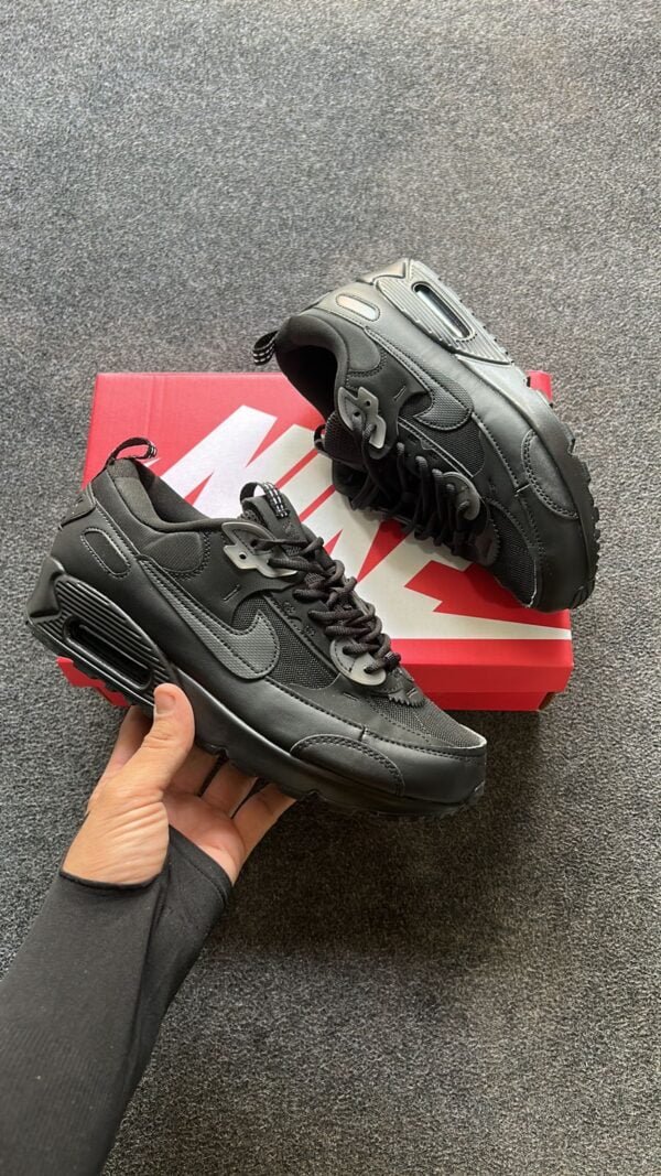 Air Max 90 Futura Sneakers 
