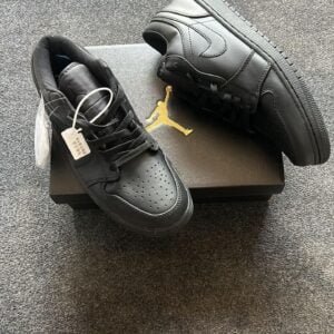 Air Jordan One Low Triple Black Sneakers 