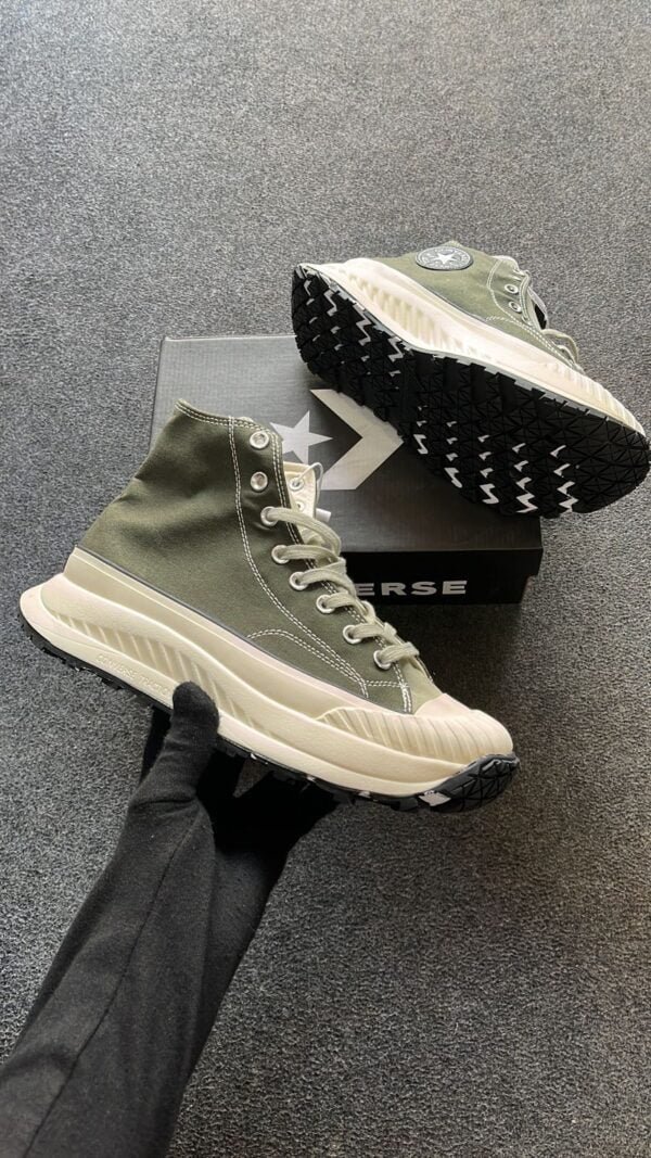 CONVERSE Chuck Taylor 70 Hi Sneakers