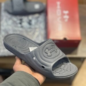 UNDER ARMOUR Slides