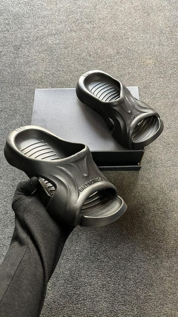 BALENCIAGA Slip On Slides