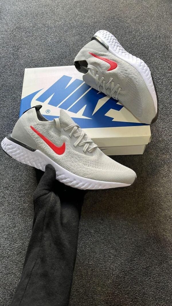 Epic React Flyknit Sneakers