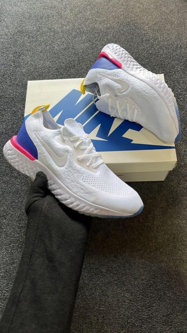 Epic React Flyknit Sneakers