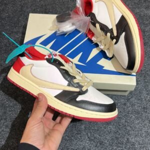 Air Jordan 1 Low X Travis Scott Fragment