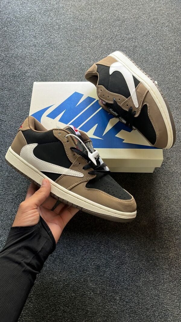 Air Jordan 1 Low X Travis Scott Fragment