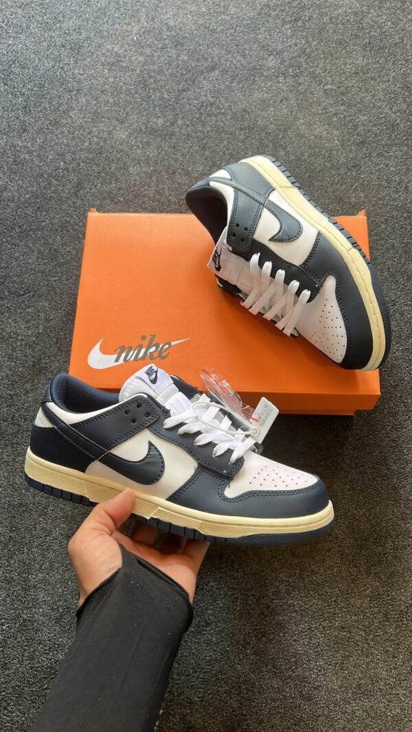 NIKE SB Dunk Vintage Navy Blue