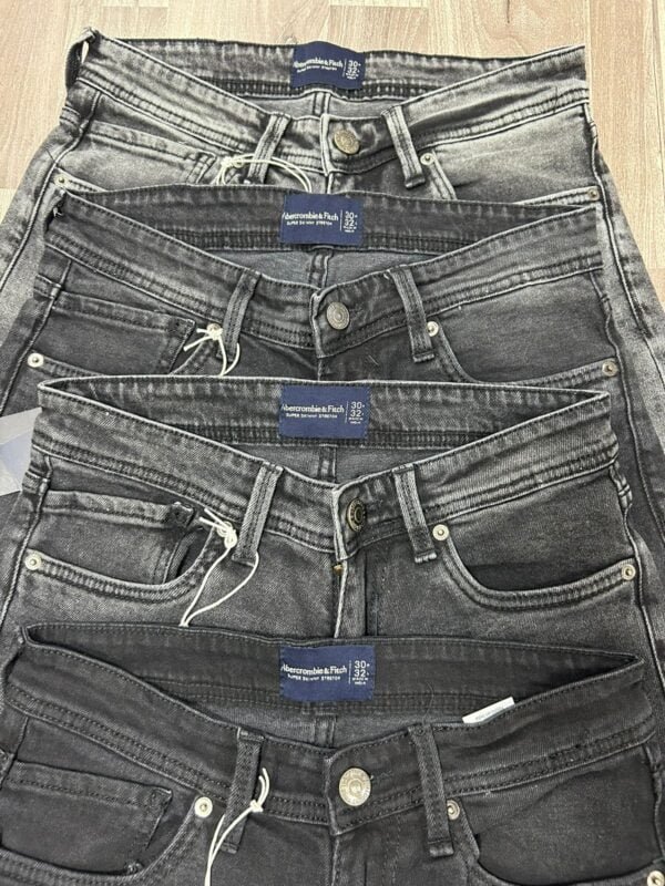 ABERCROMBIE & FITCH Denim Jeans