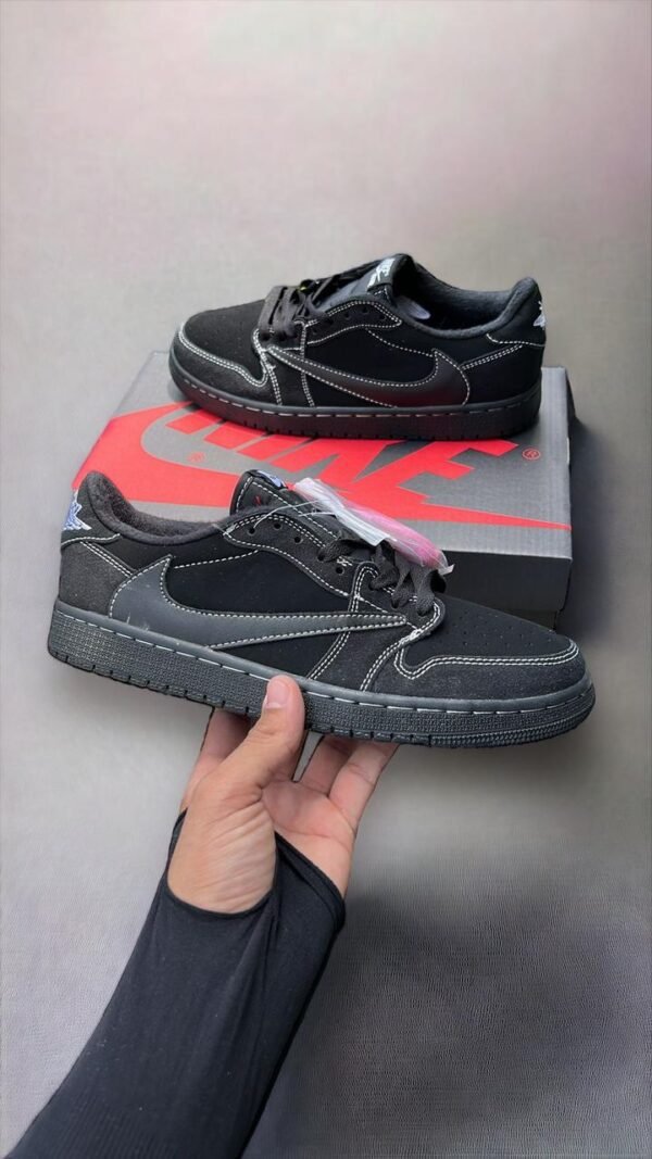 NIKE Air Jordan 1 Low X Travis Scott Black Phantom