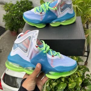 NIKE LeBron 19 “Tropical”
