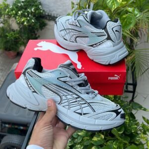 PUMA Velophasis Sneakers