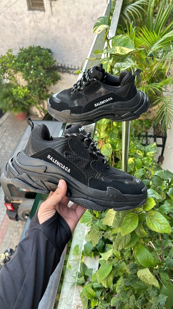 BALENCIAGA Triple S Sneakers 