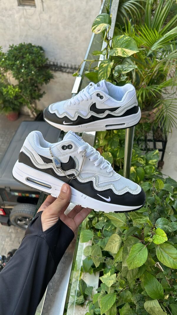 NIKE X Patta AirMax 
