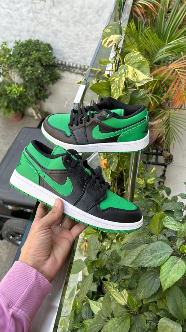 AIR JORDAN Low "Lucky Green"