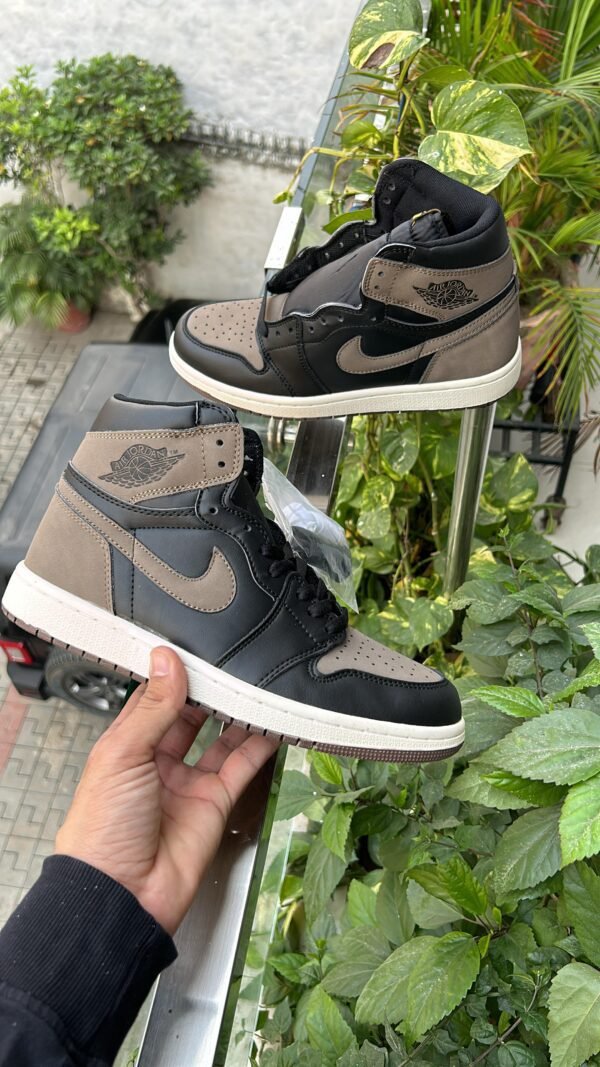 JORDAN One High Polomino