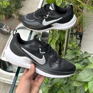 NIKE Air ZoomX 2023