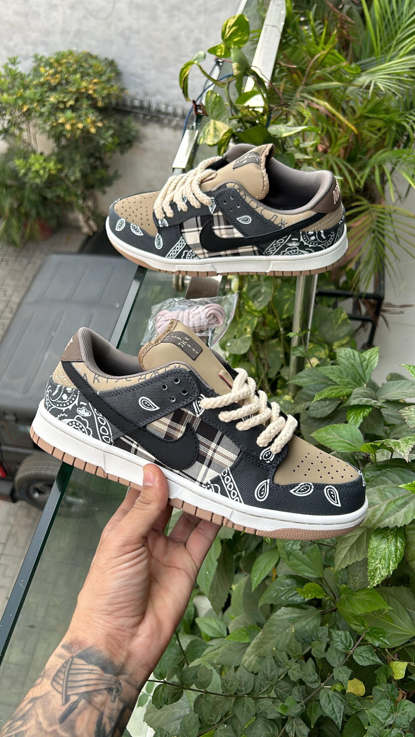 NIKE X Travis Scott SB Dunk QS Cactus Jack 