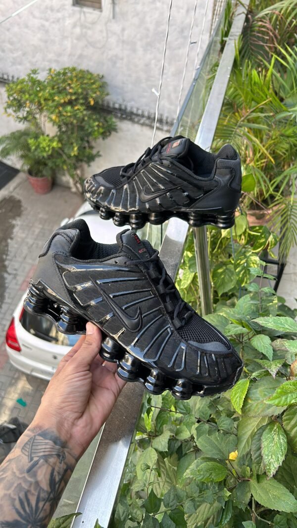 NIKE Shox TL 