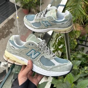 NEW BALANCE 2002R Protection Pack