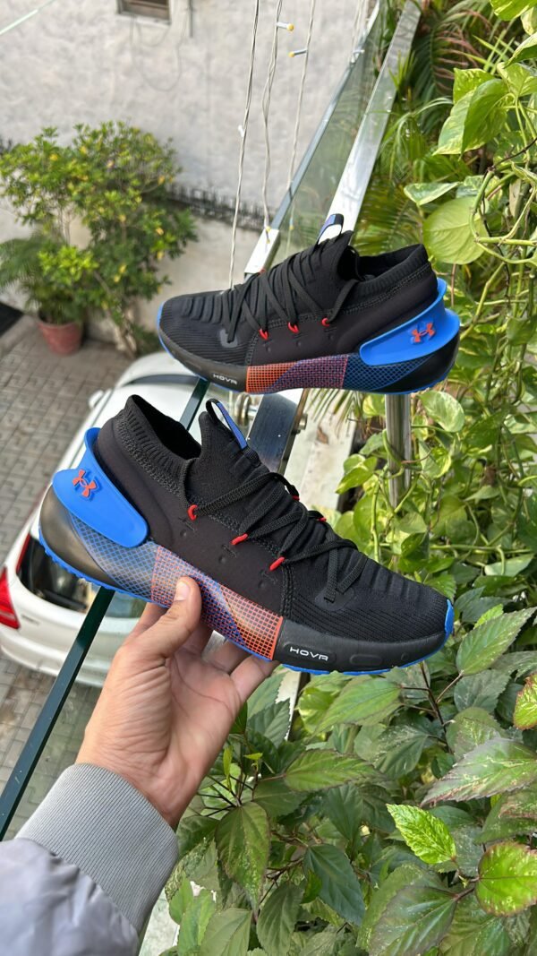 UNDER ARMOUR Hovr Phantom 3