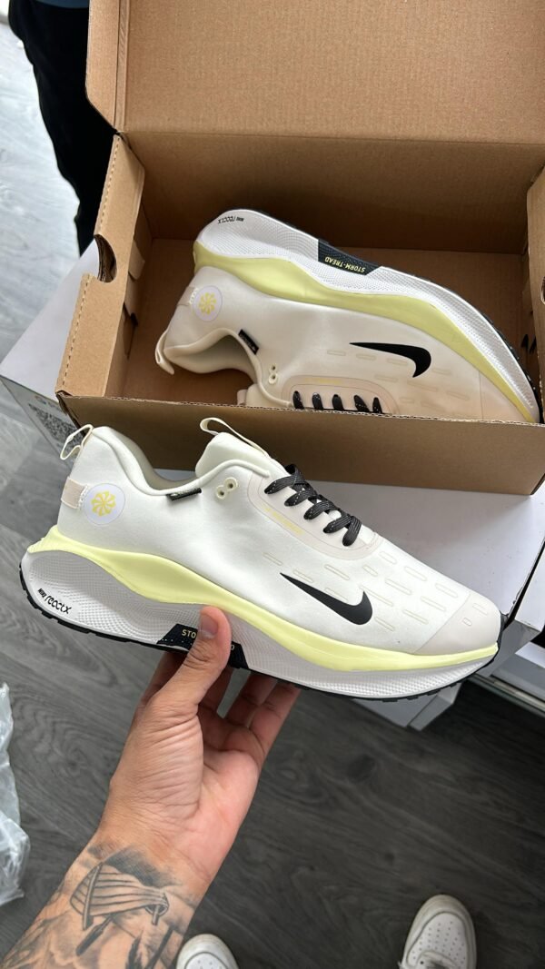 NIKE Infinity Run Gore-tex 2024