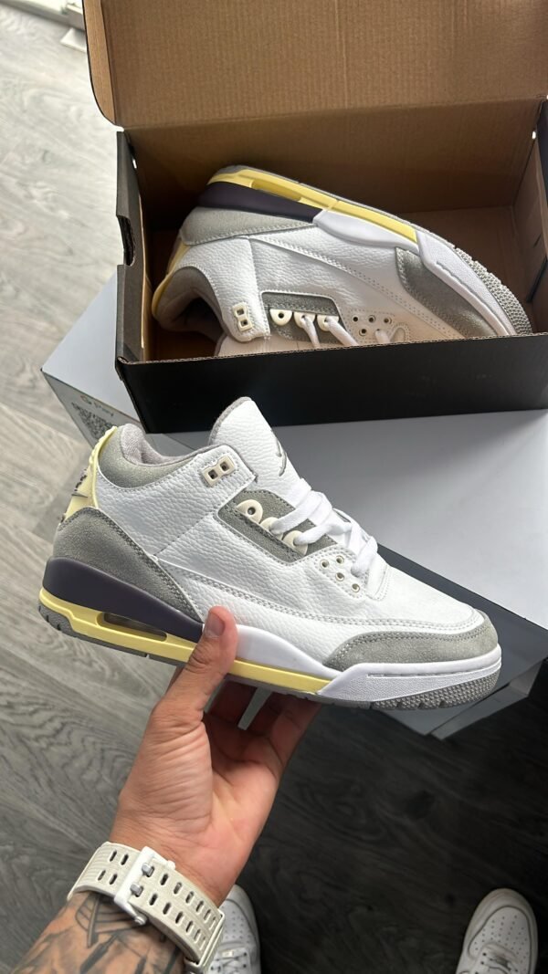 JORDAN X A ma Maniére Retro 3