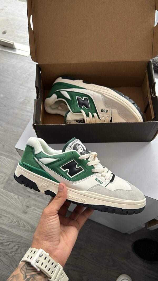 NEW BALANCE 550 Retro