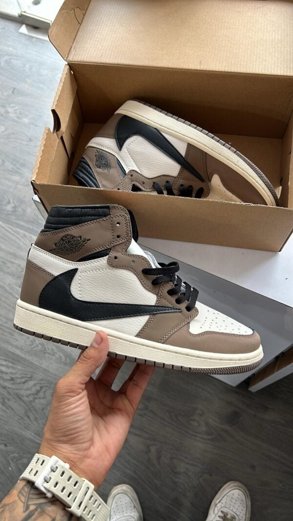 JORDAN X Travis Scott 1 High