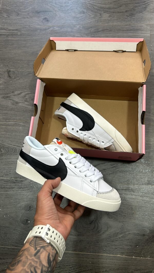 NIKE Blazer Low Jumbo 77’