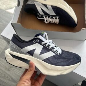 NEW BALANCE FuelCell SuperComp Elite Running