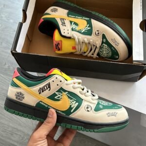 NIKE Dunk Stussy
