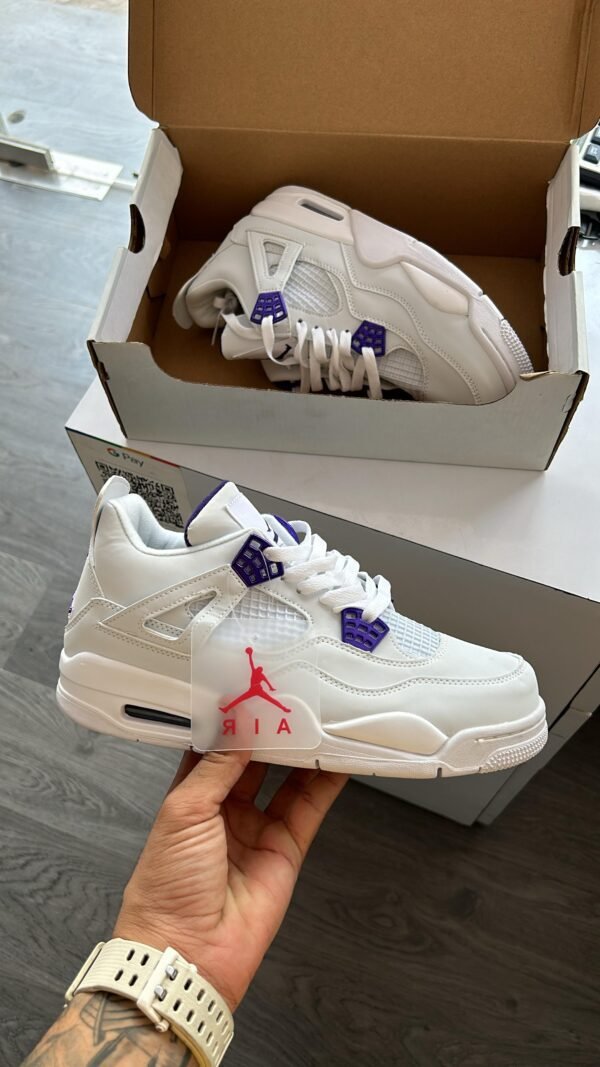 JORDAN Retro 4 "Metallic"