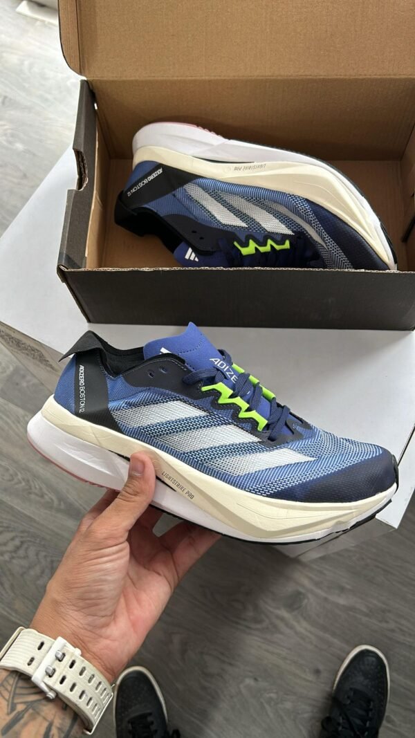 ADIDAS Boston 12